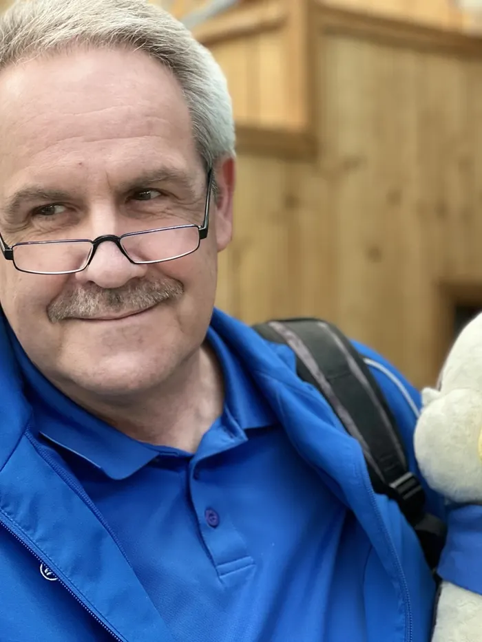 Portrait von Helmut Theuer